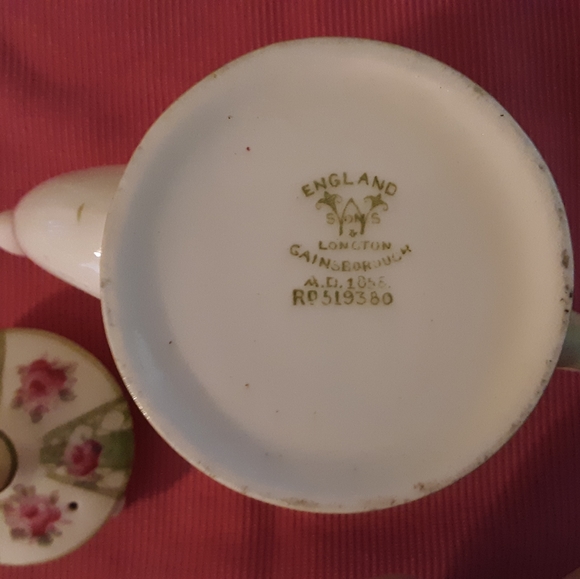 Vintage Tea Pot - Picture 7 of 7